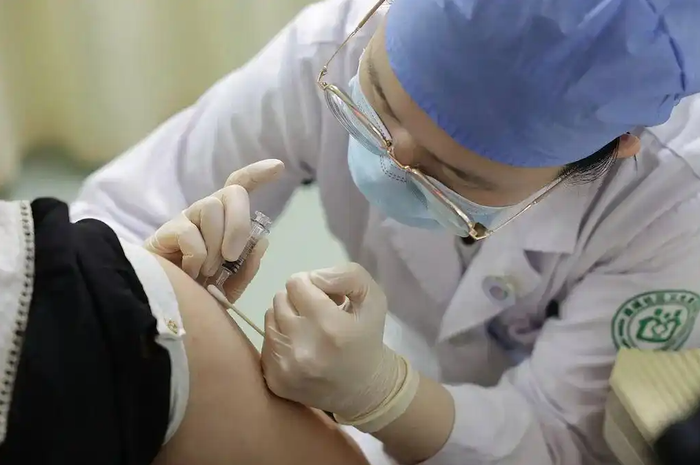 11月10日起，满13周岁女孩免费接种HPV疫苗